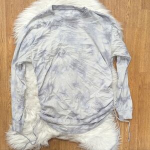 PINK Victoria's Secret Sinched Sides Long Sleeve Tie Dye T-shirt